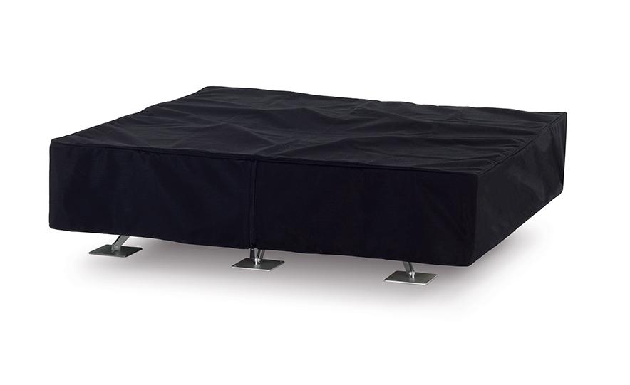 Toast Feuerstelle | Fertigstellung: Schwarz | Dimensions: 160 x 160 cm