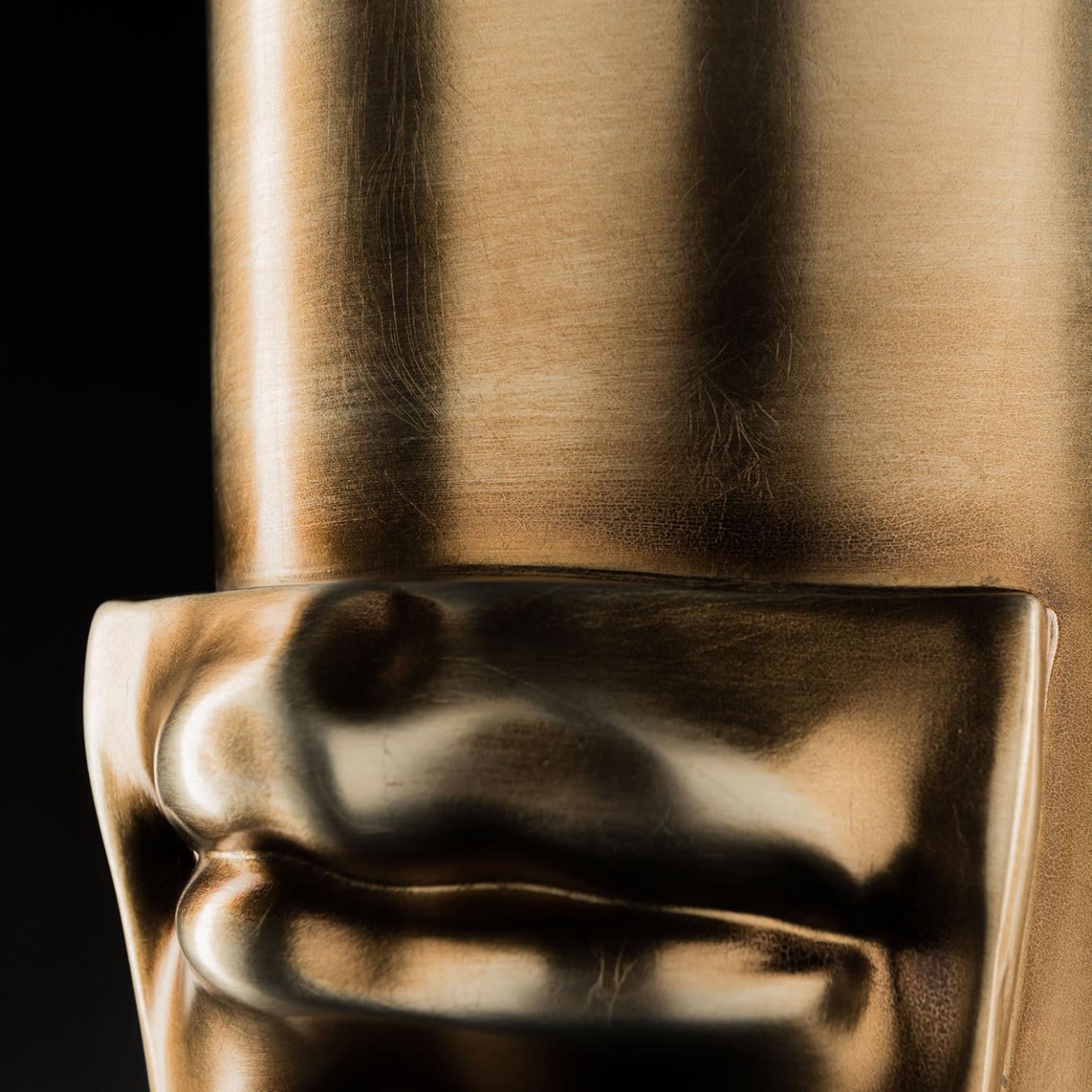 David Mouth Vase