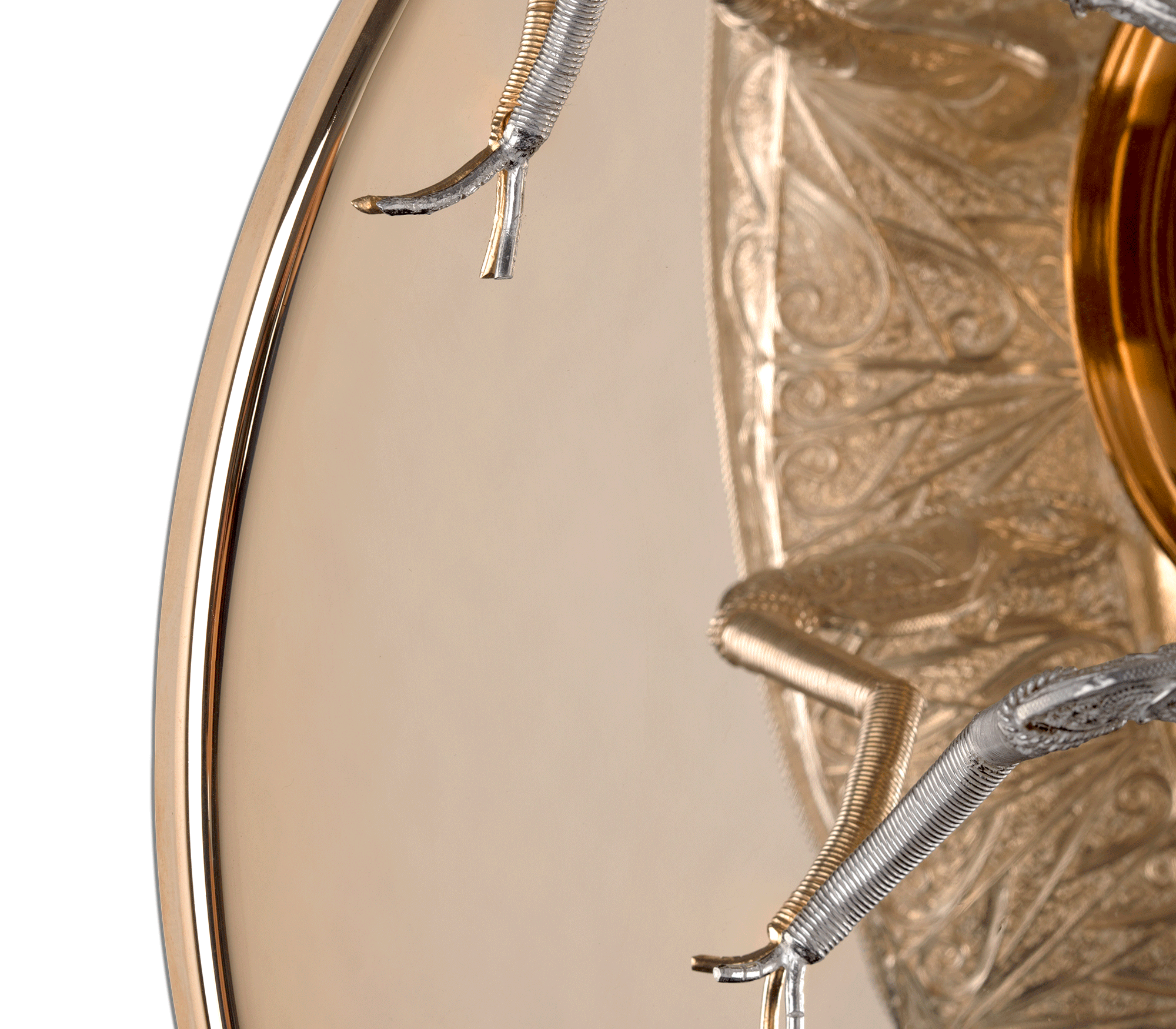 Filigran‑Skarabäus Wandleuchte