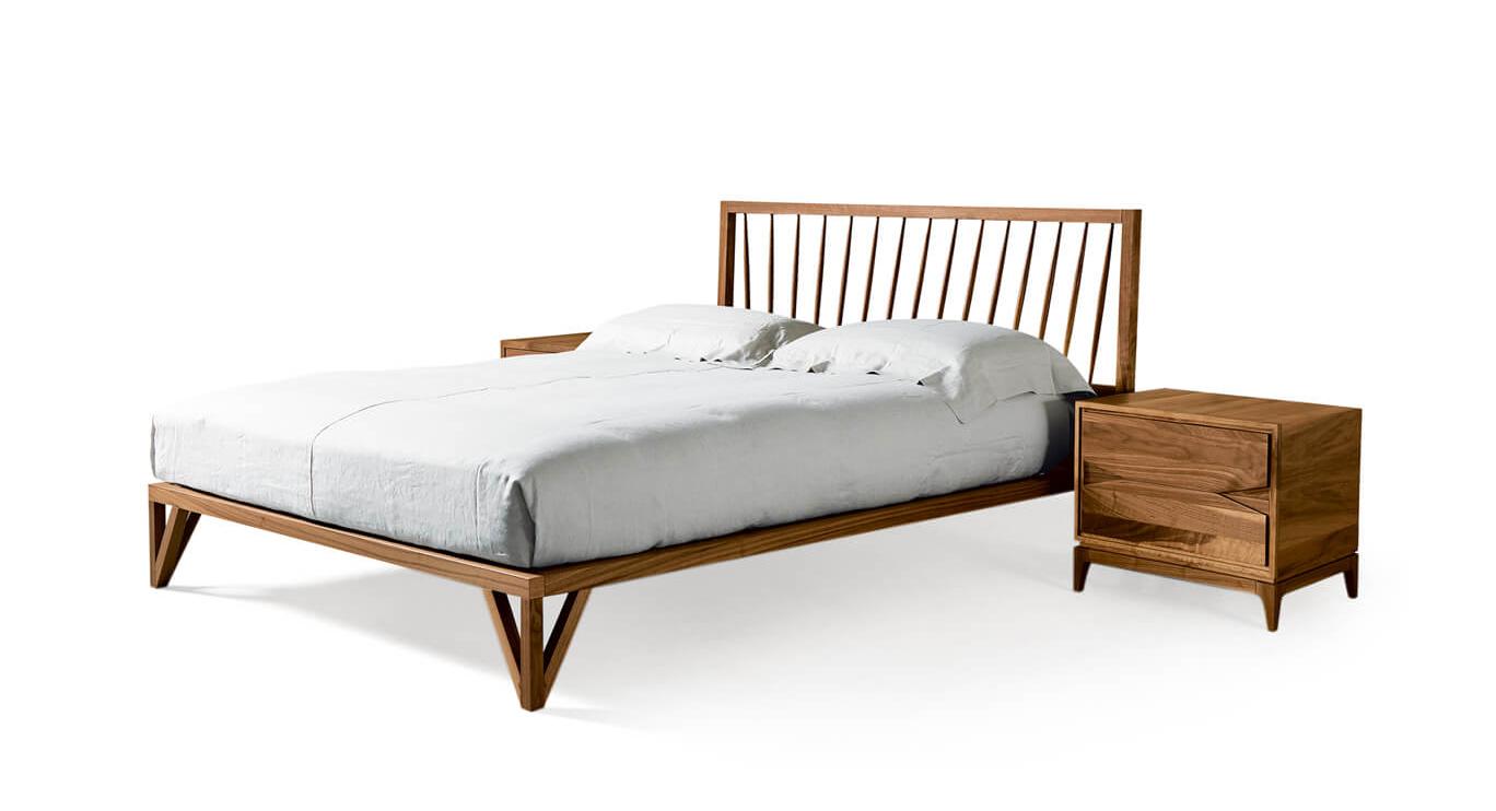 Leggiadro Luxusbett | Fertigstellung: Natural solid walnut