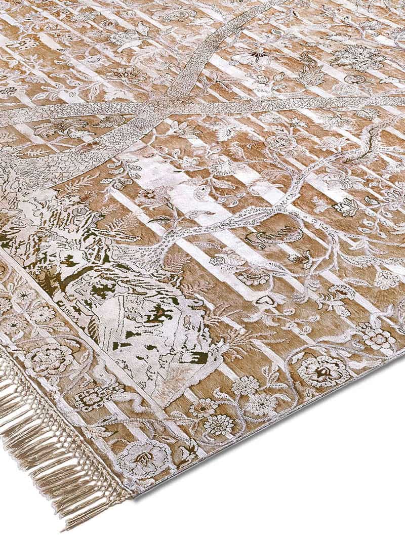 Gold auf Creme mit fetten Linien Teppich