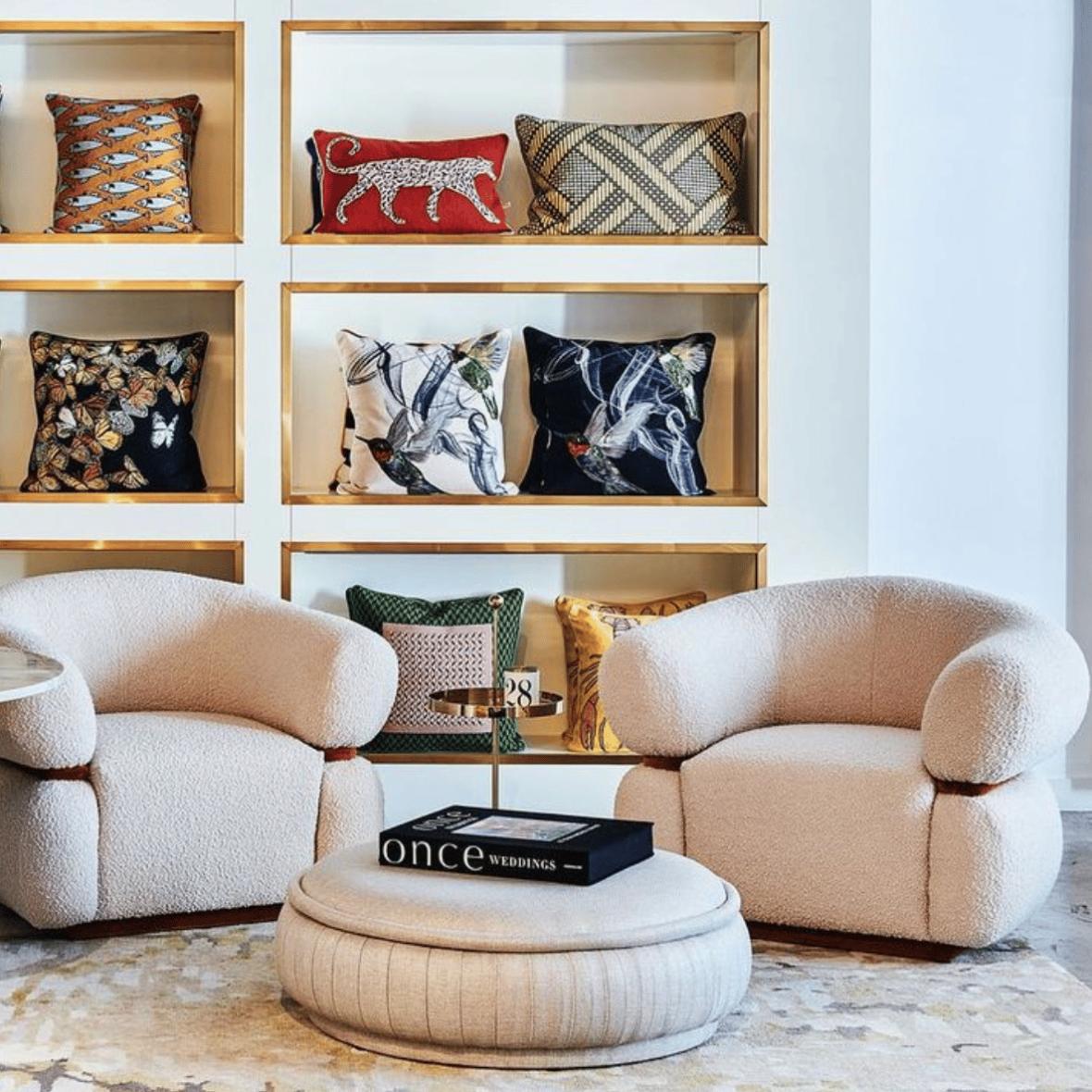 Malibu Pouf - 1