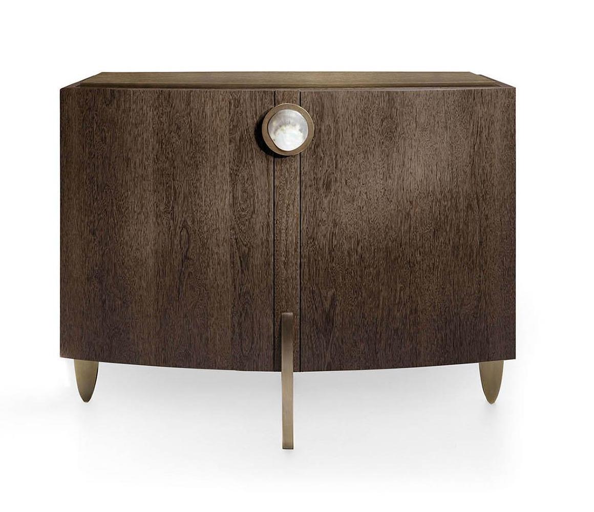 Buffet mit Perlmuttgriffen und Bronzeakzenten