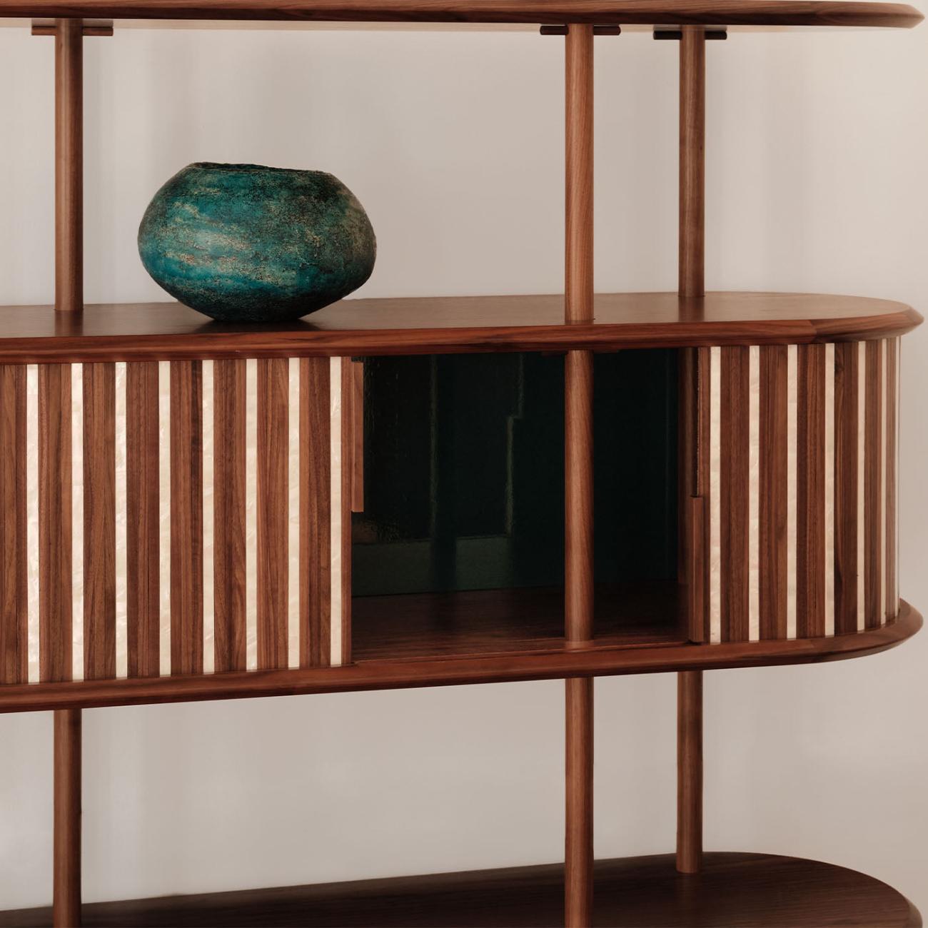 Modernes modulares Massivholz-Bücherregal