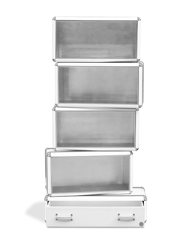 Airborne Fantasy Bücherregal