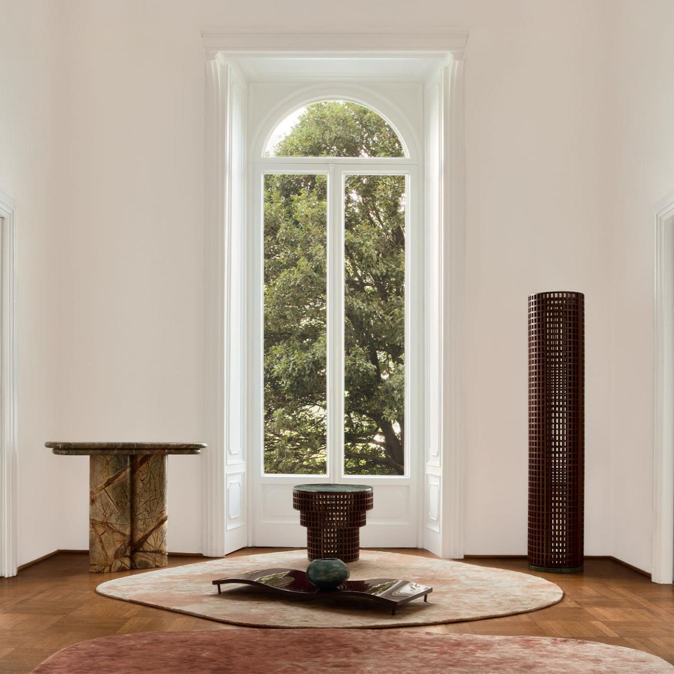 Nussbaum-Marmor-Standspiegel