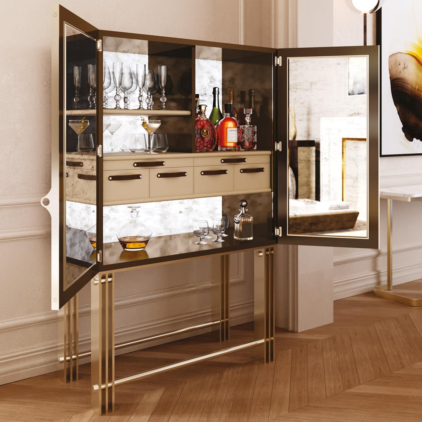 Vivara Handgefertigter Barschrank