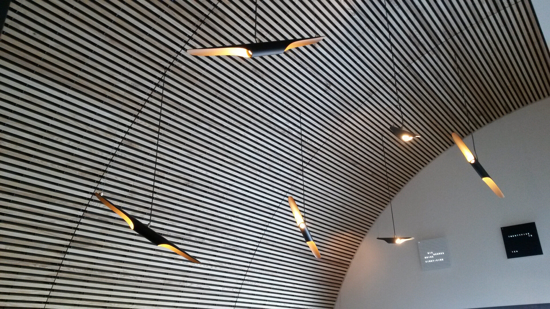 Deep‑Tone Pendelleuchte - 27