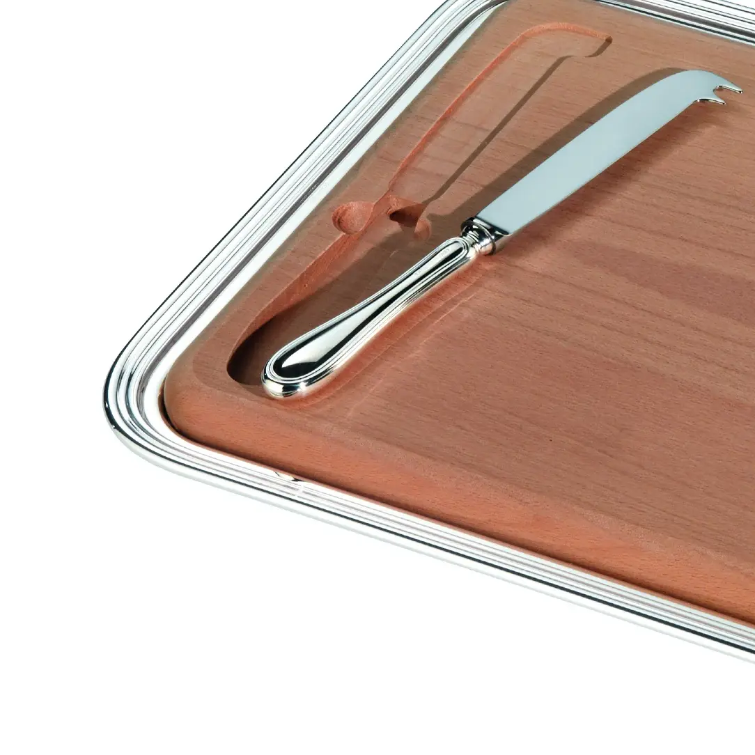 Rechteckiges Käse‑Tablett mit Messer