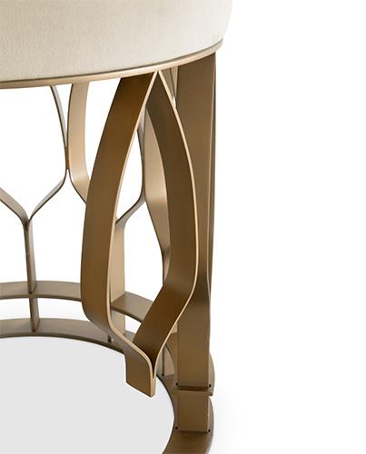 Sanctuary Hocker Premium