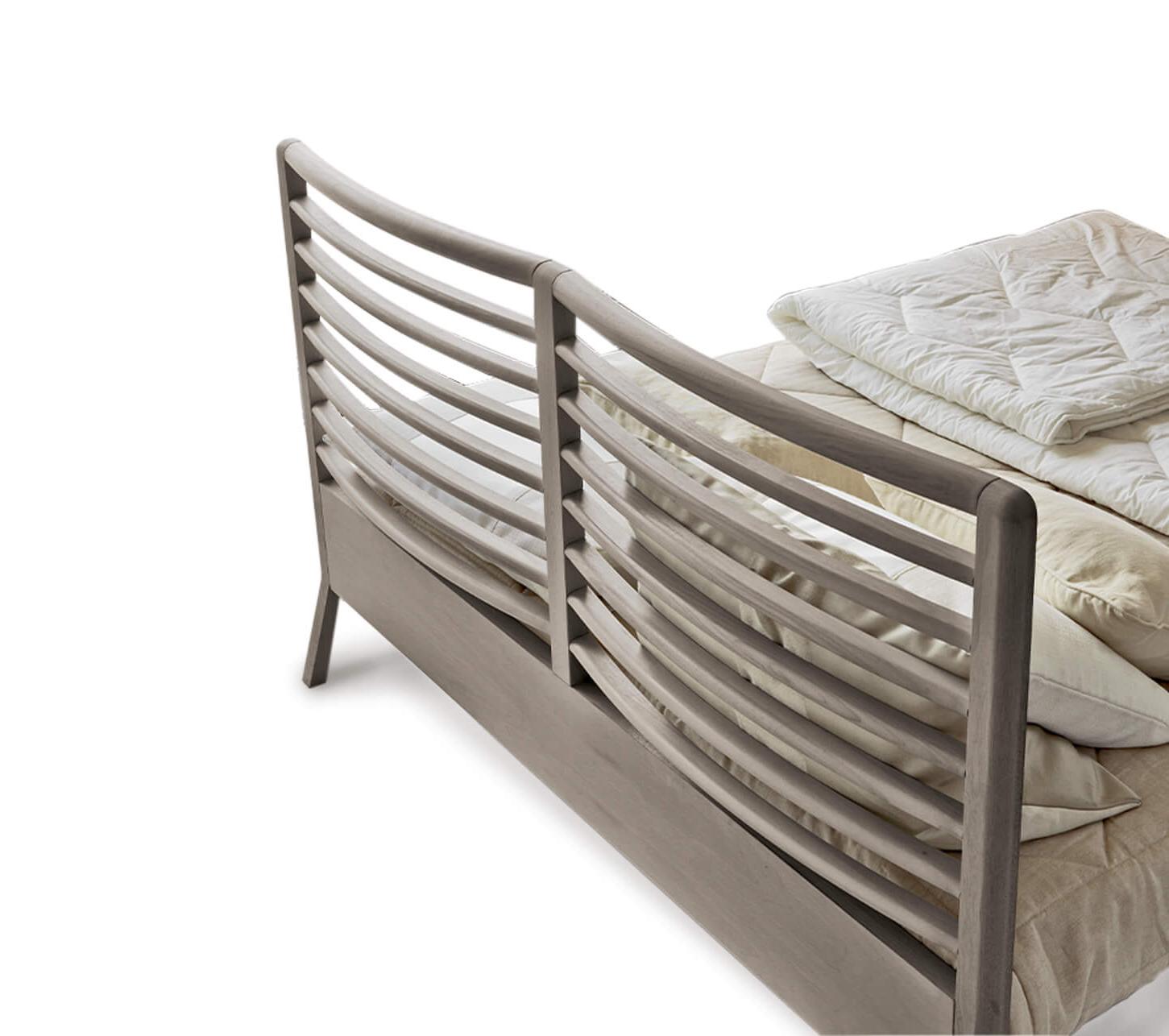 Essentia Italienisches Bett | Fertigstellung: Grey solid walnut