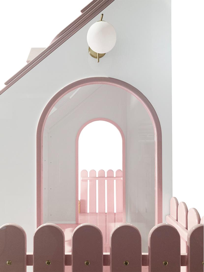 Wonderland Spielhaus