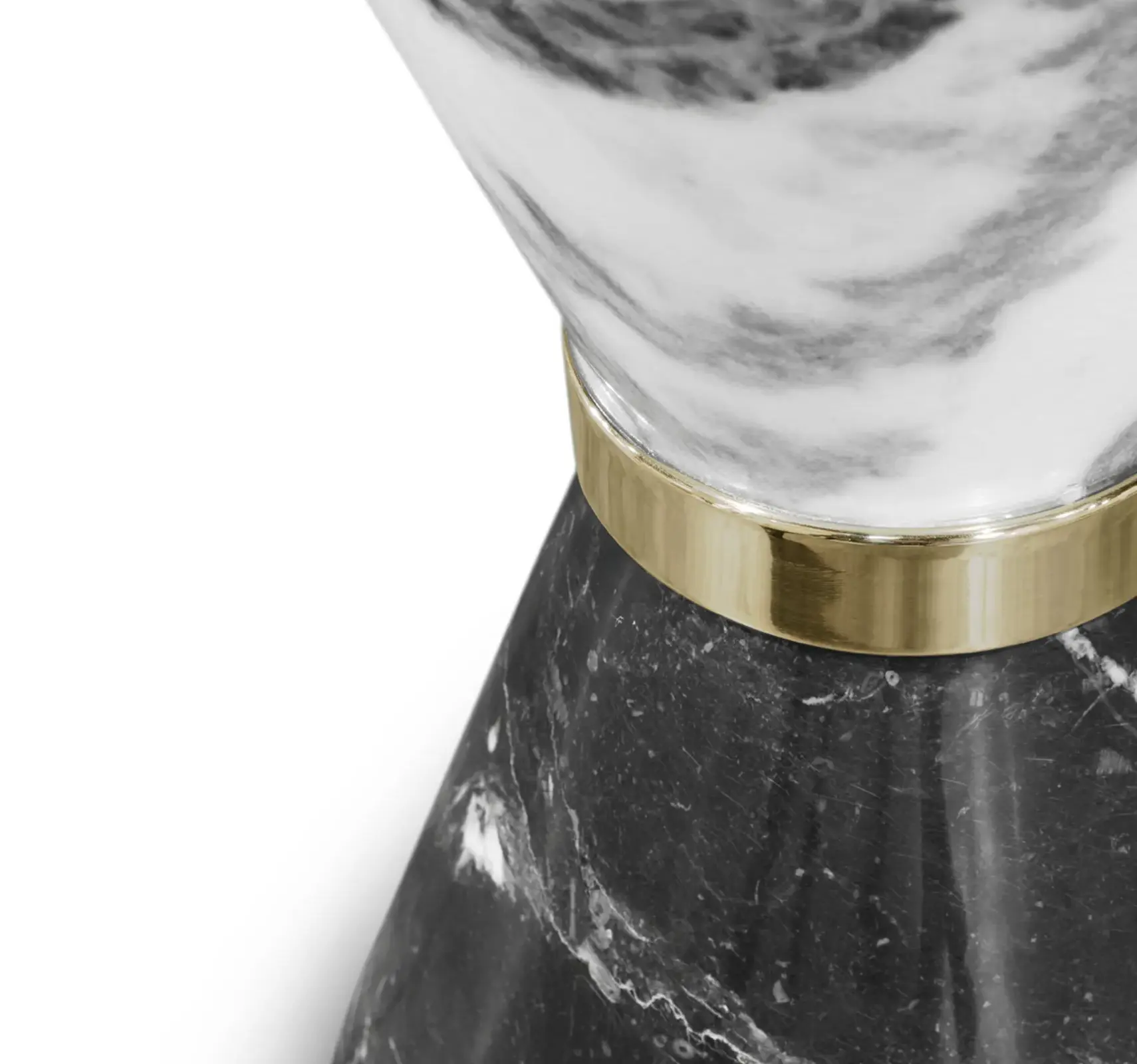 Vanguard Beistelltisch