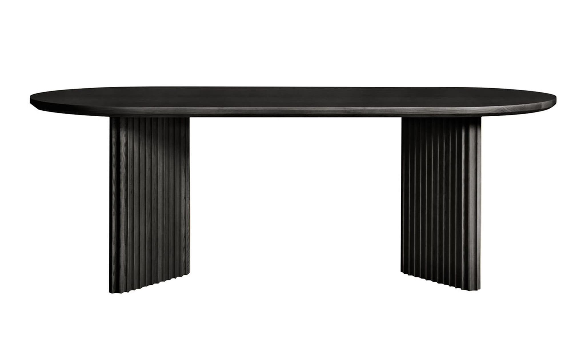 Basalto Schwarzer Esche‑Tisch