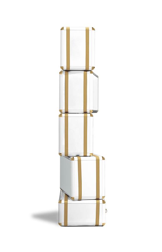 Airborne Fantasy Bücherregal