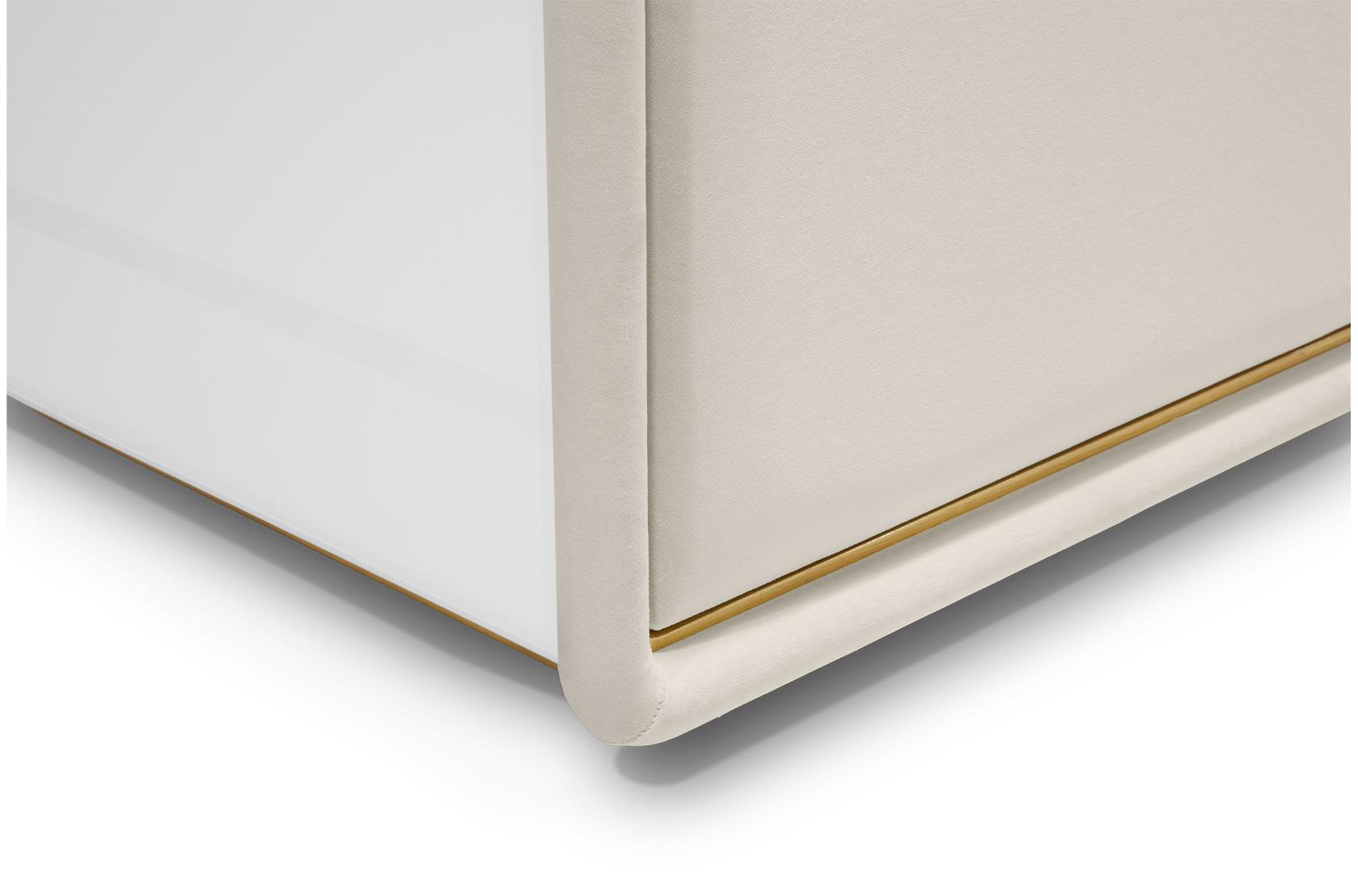 Candy Coated Twin Kommode