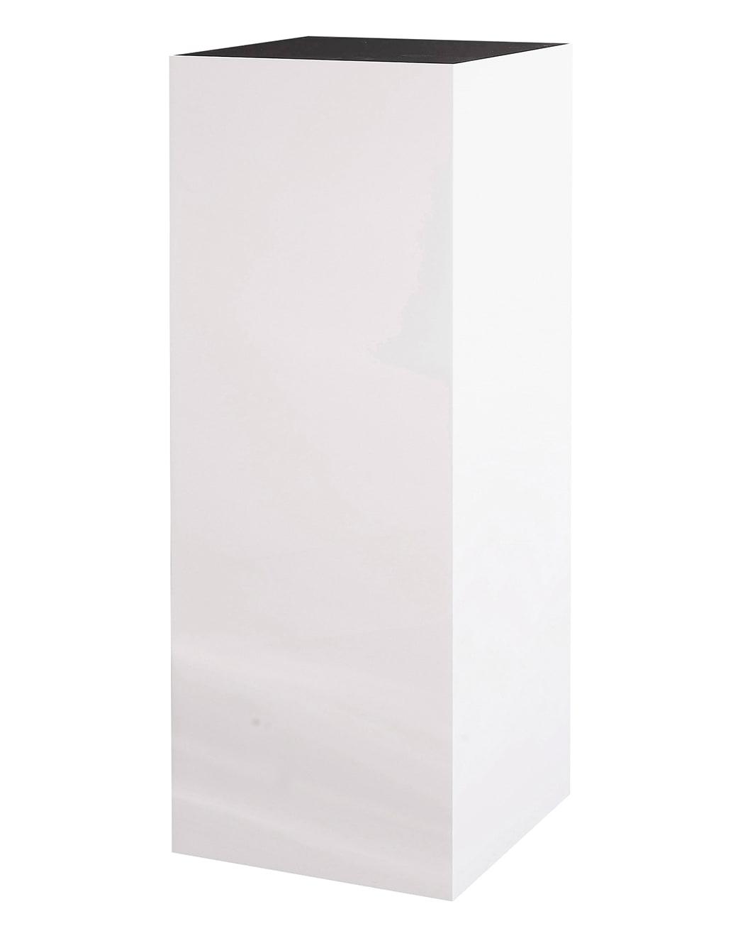 Cadeau Pedestal
