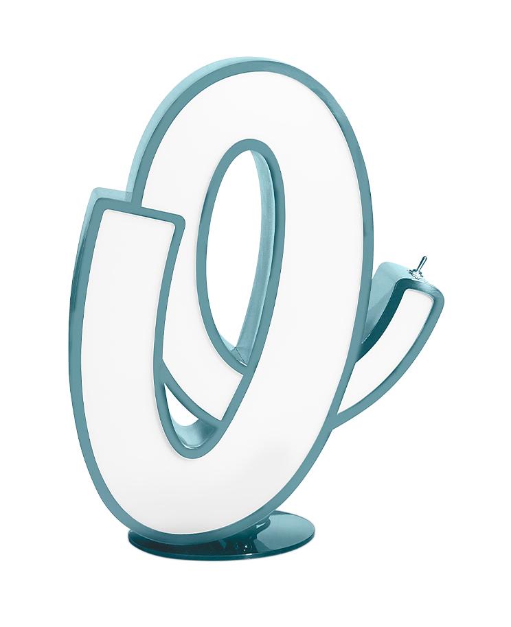 Opulent Buchstabe O