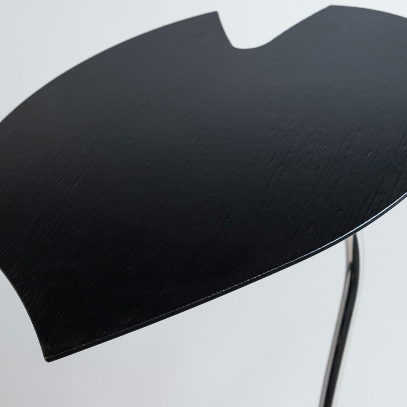 Leaf Beistelltisch