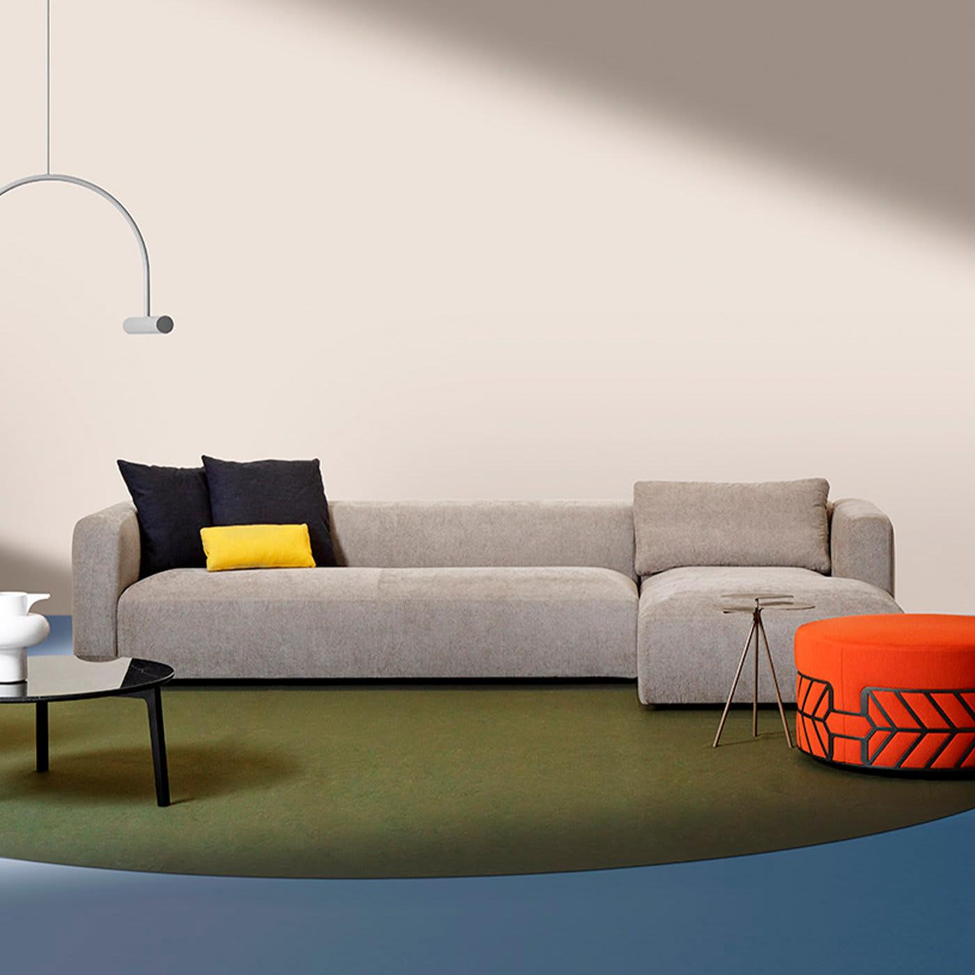 Belte Moderner roter Pouf