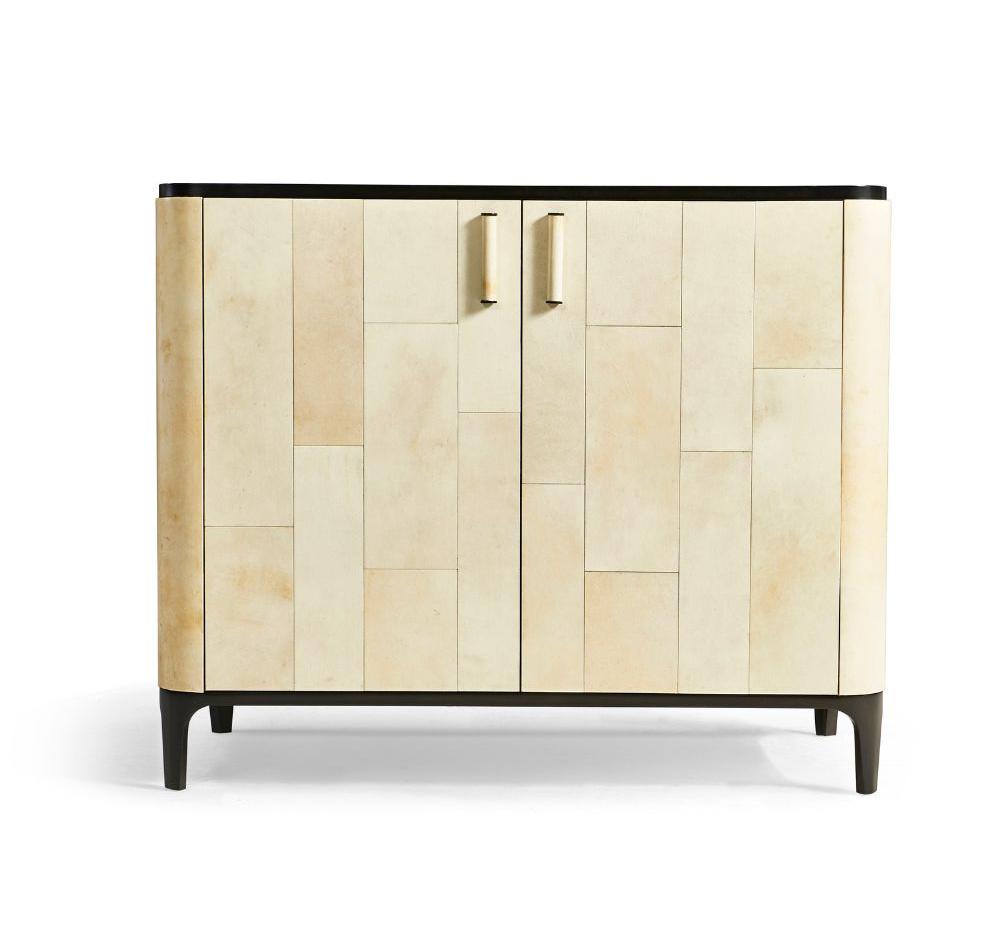 Aventine Schrank