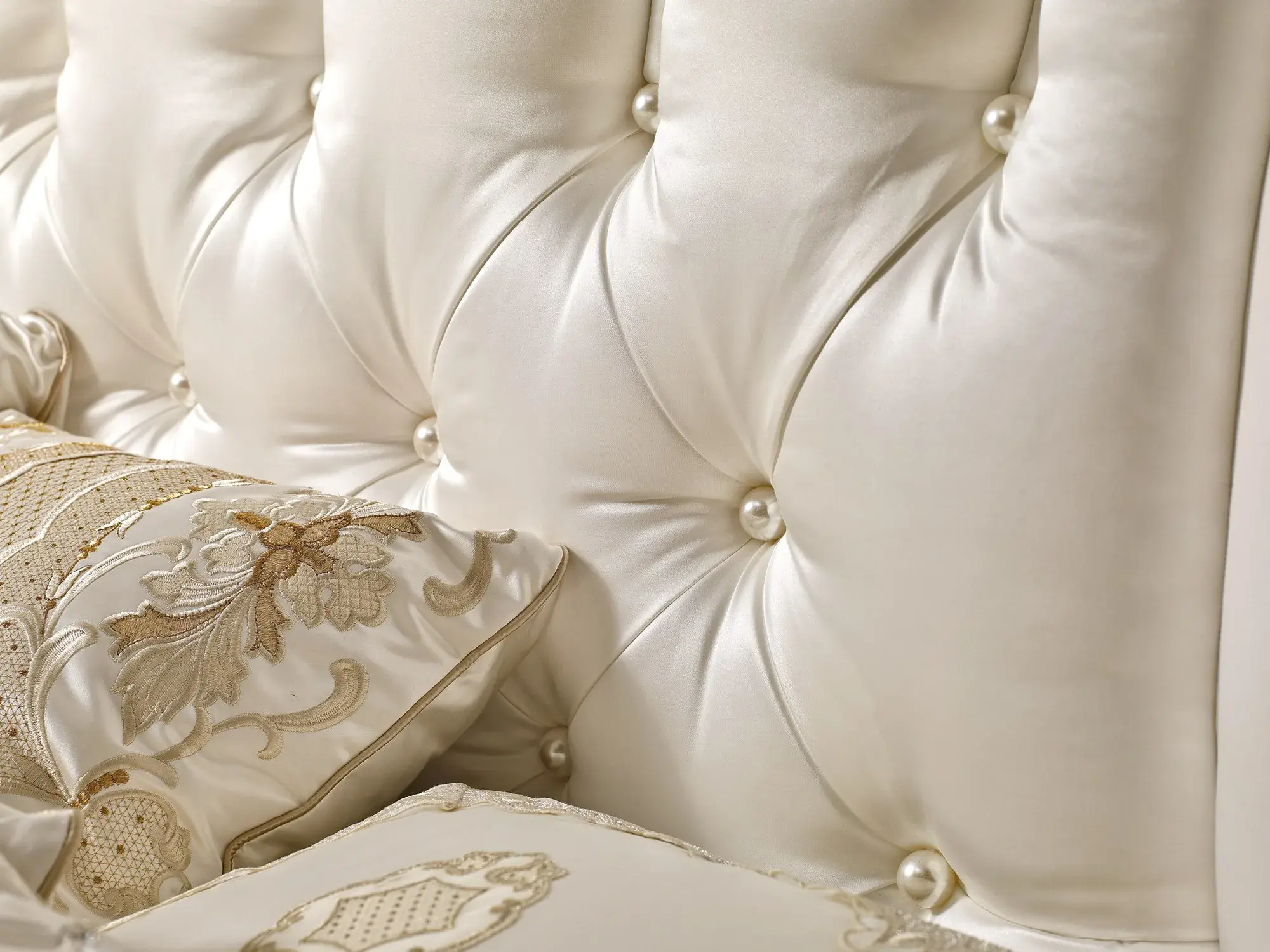 Dolcevita Italienisches Bett mit Kopfteil