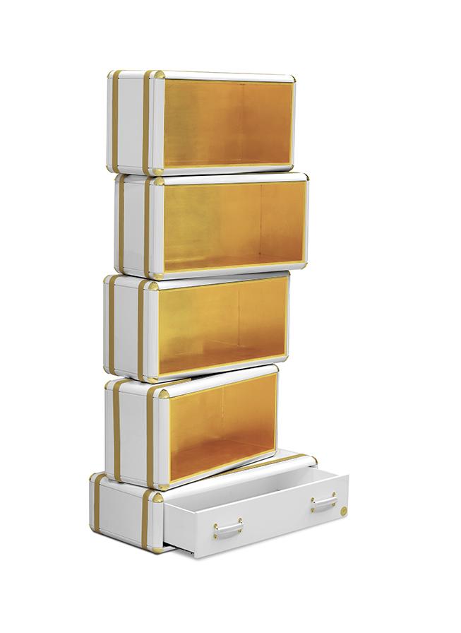 Airborne Fantasy Bücherregal