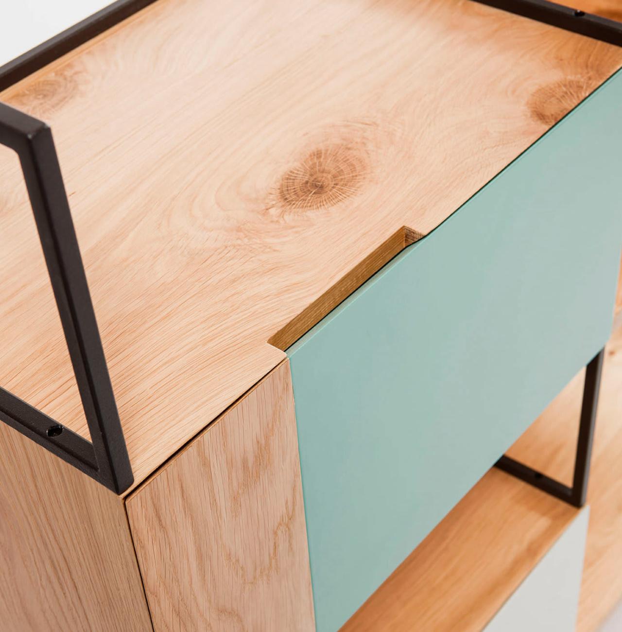 Offenes Holz-Bücherregal
