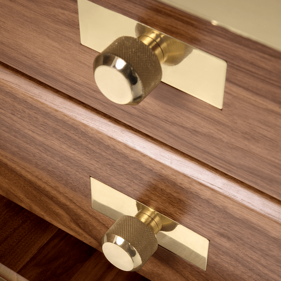 Hayworth Schrank