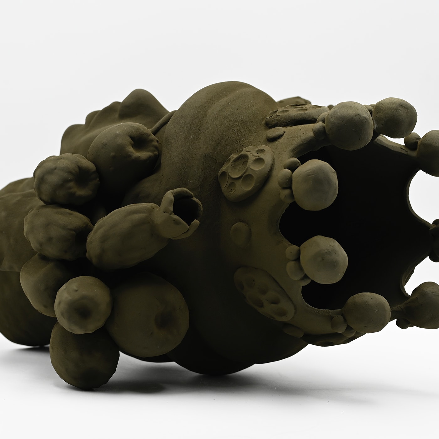 Maure‑Kopf braune Skulptur