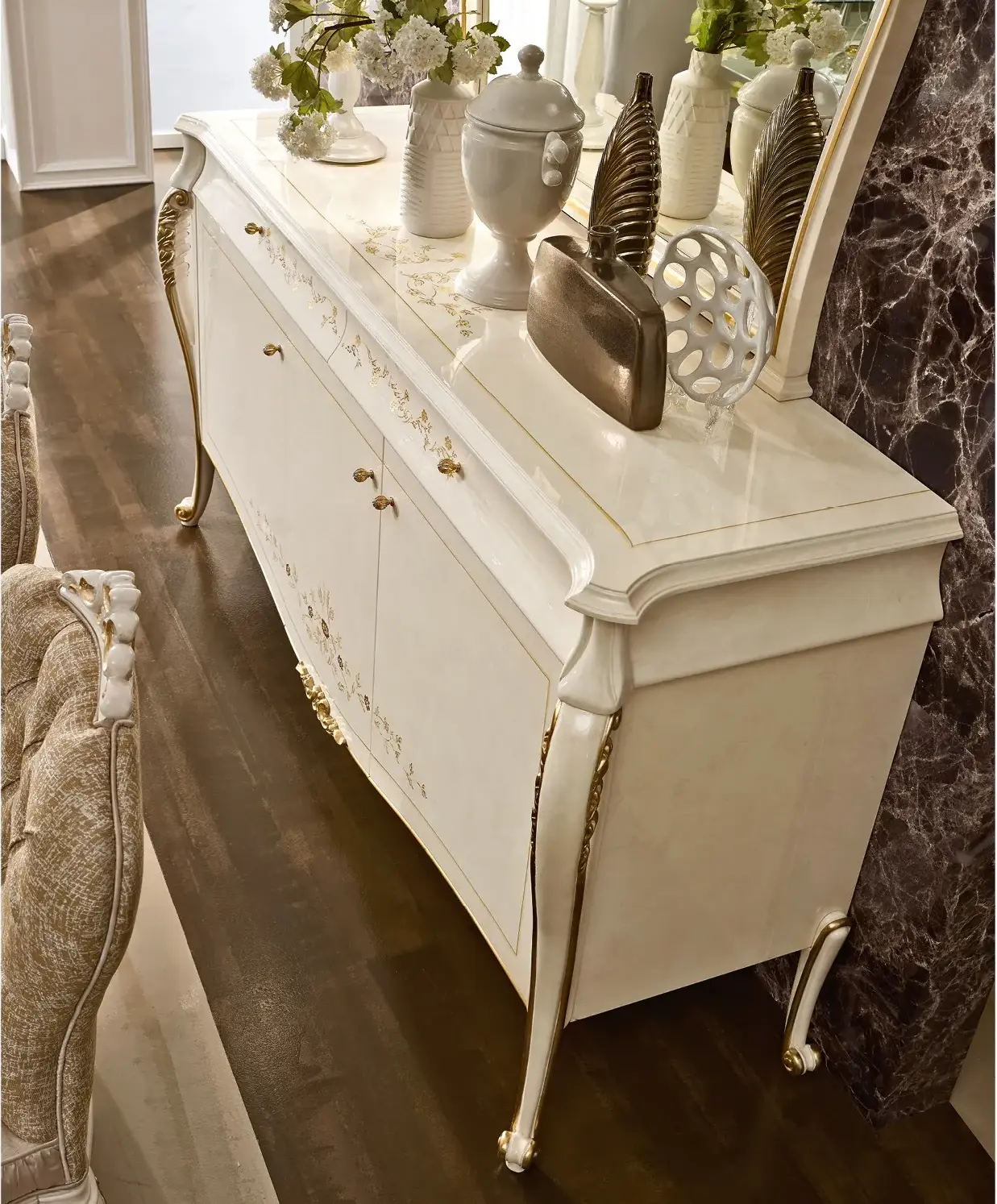 Italienisches Elfenbeine‑Sideboard | Konfiguration: Mit Spiegel