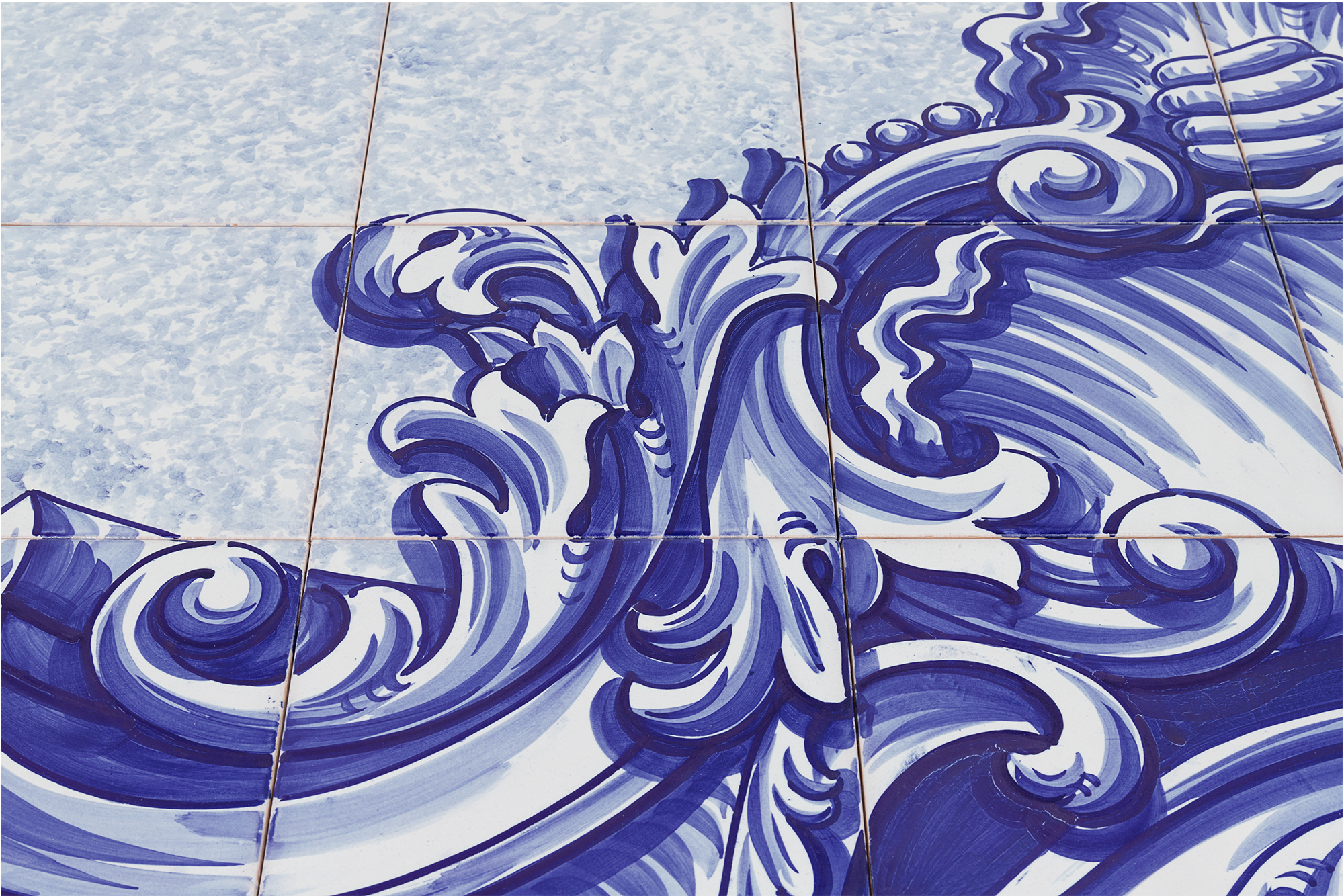 Fissure Kachel‑Konsole