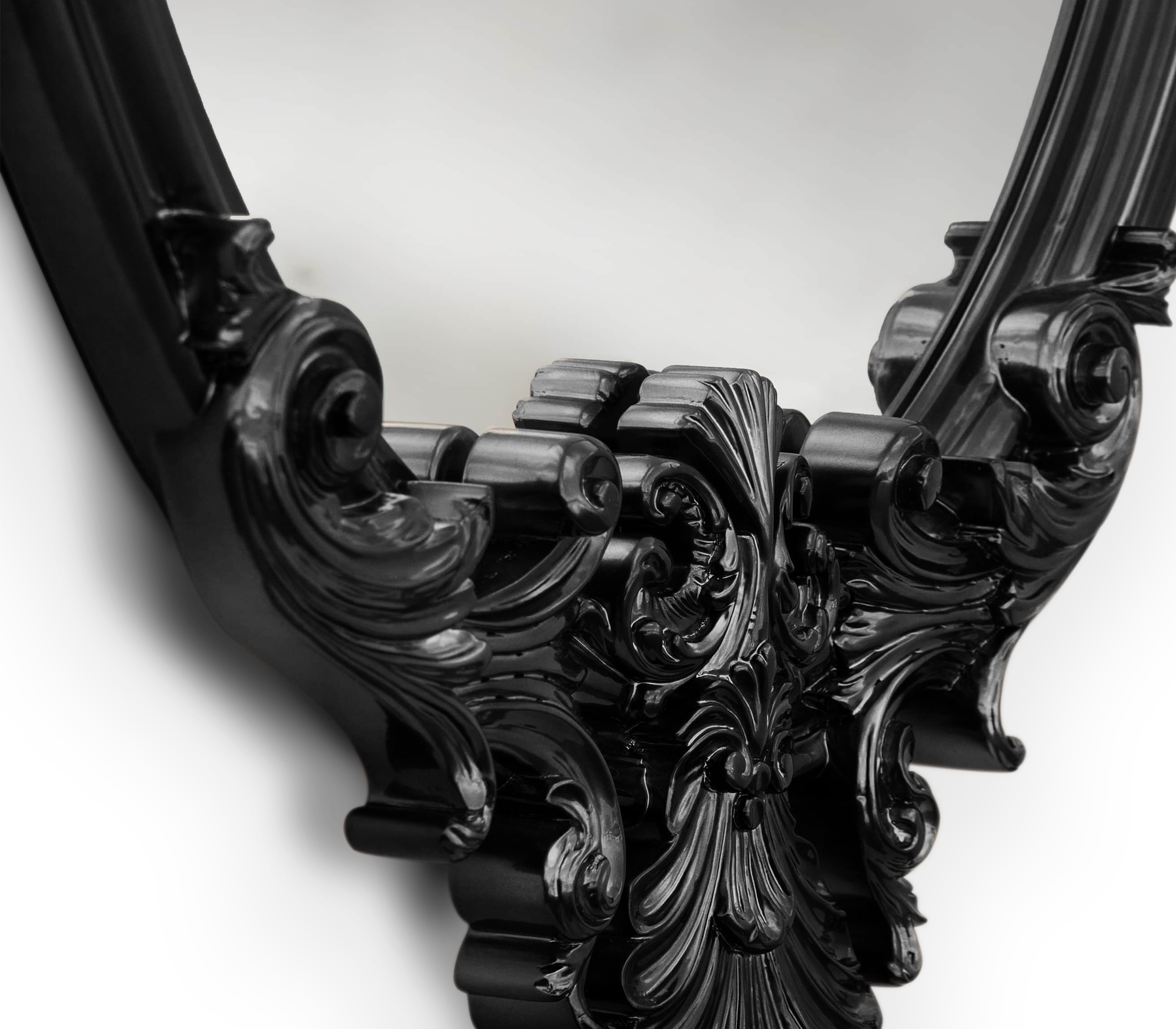 Antoinette Noir‑Spiegel