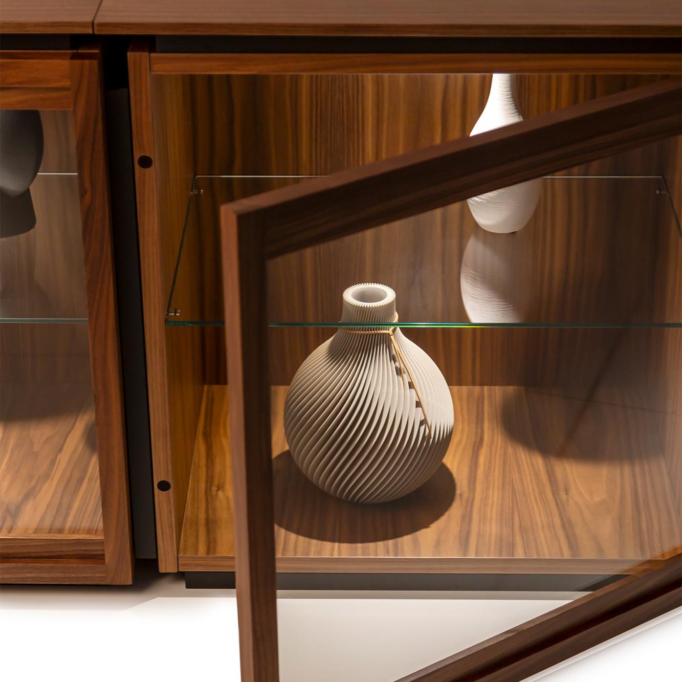Mesh Modulares Sideboard