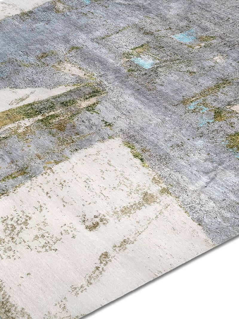 GreenRust auf Hellgrau Teppich | Größe: 365 x 457 cm