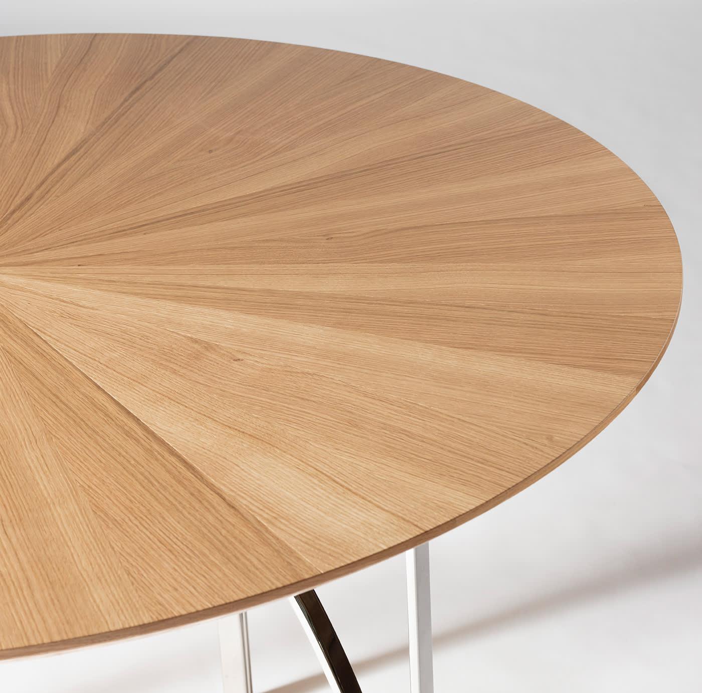 Runder Eichen-Esstisch