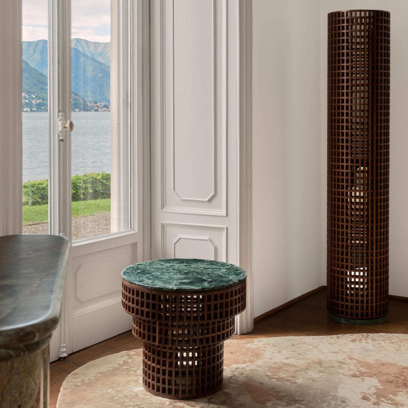 Nussbaum-Marmor-Beistelltisch