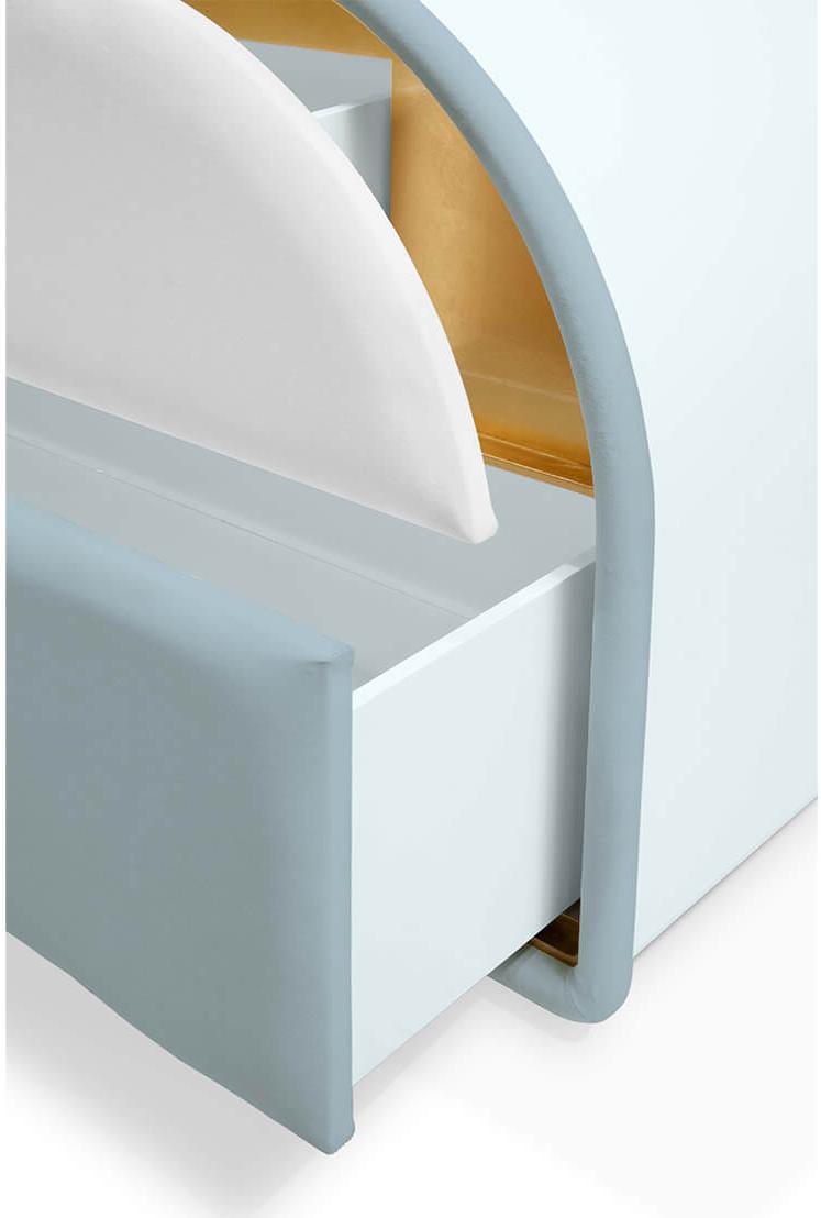 Candy Coated Twin Kommode