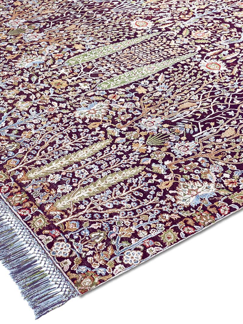 Pine Garden Original auf Tiefviolett Teppich