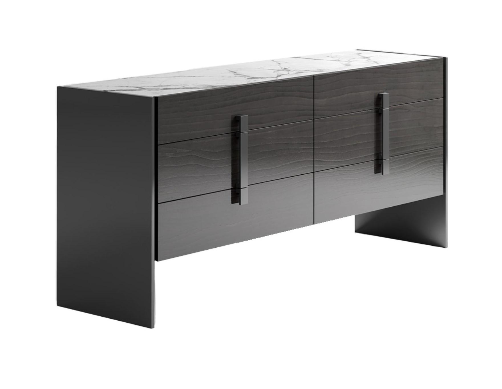 Kommode mit sechs Schubladen