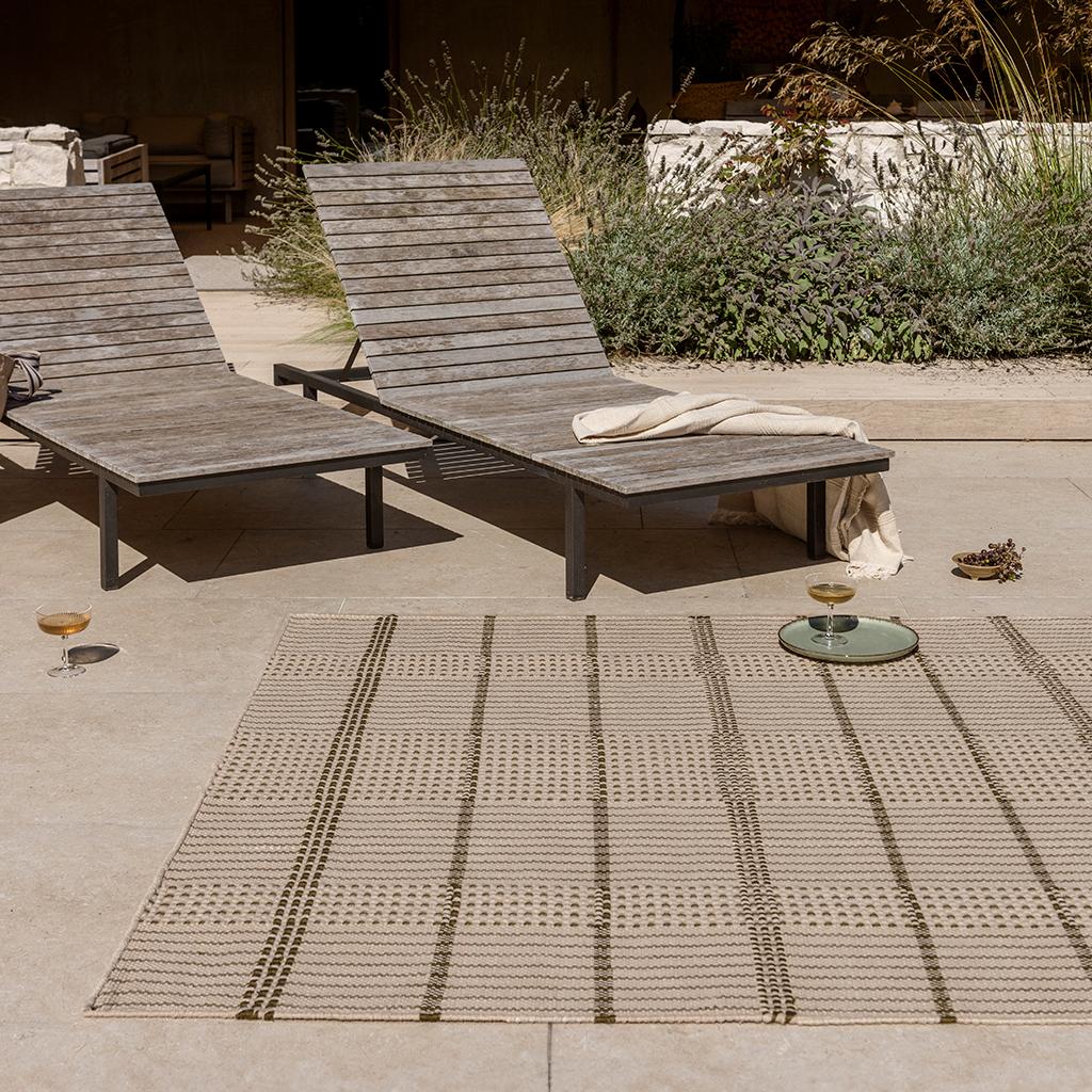 Zona Oliv Stitch Outdoor 495707 Teppich | Größe: 250 x 350 cm