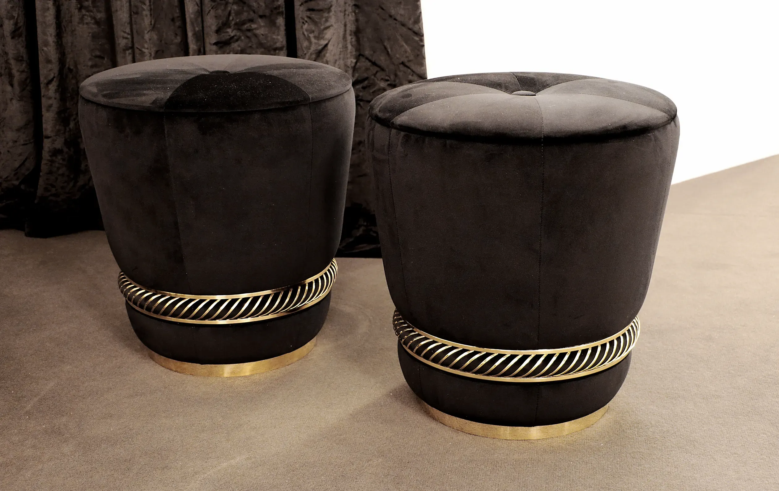 Eclipse Hocker - 8