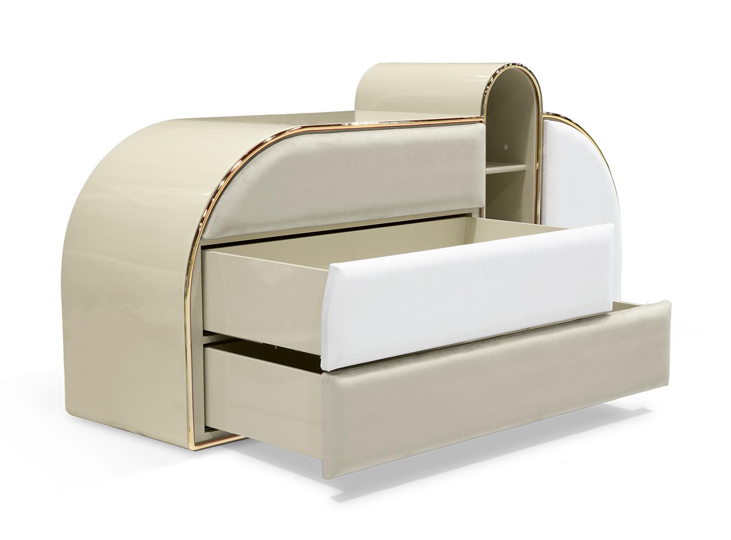 Candy Coated Triple Kommode