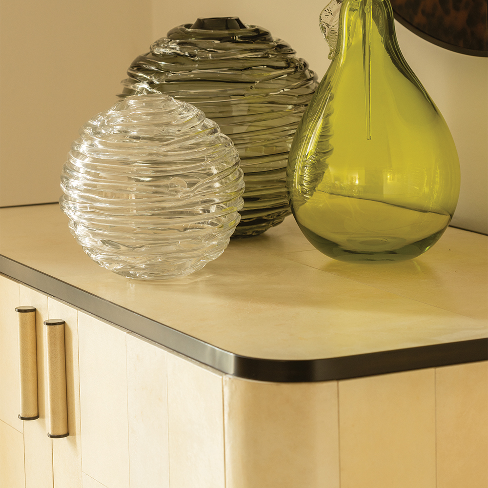 Aventine Schrank