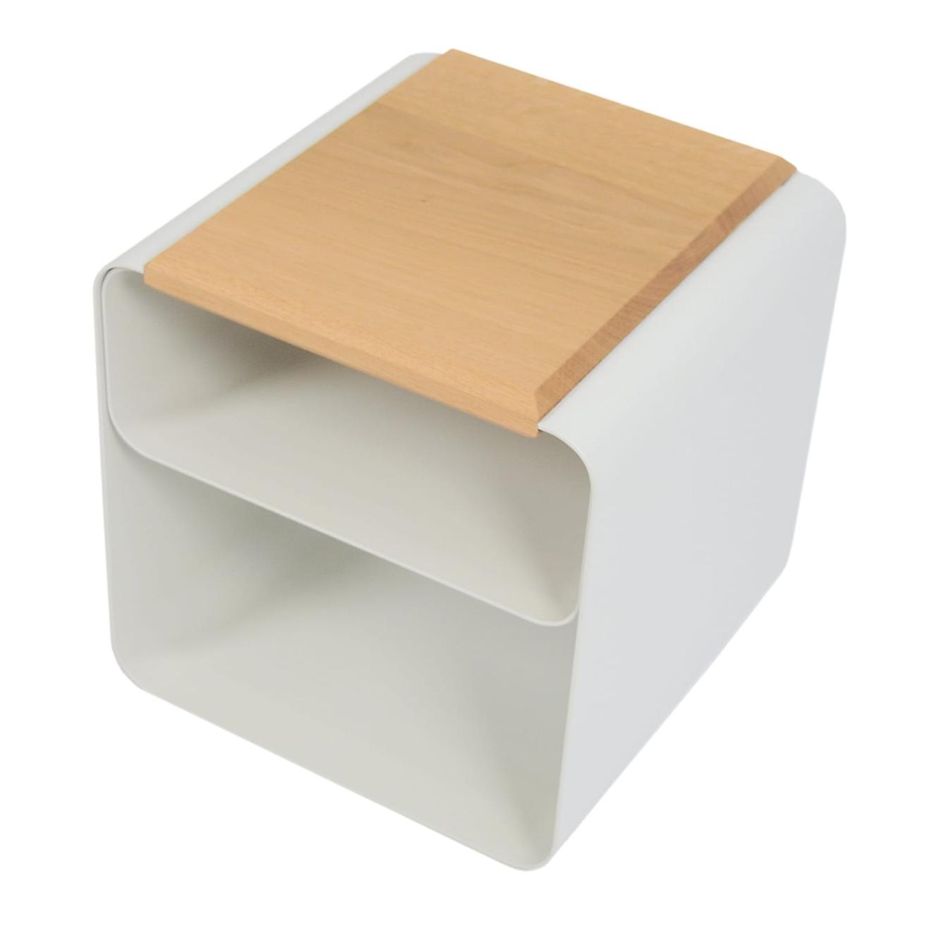 Minimalistischer Holz-Metall-Hocker