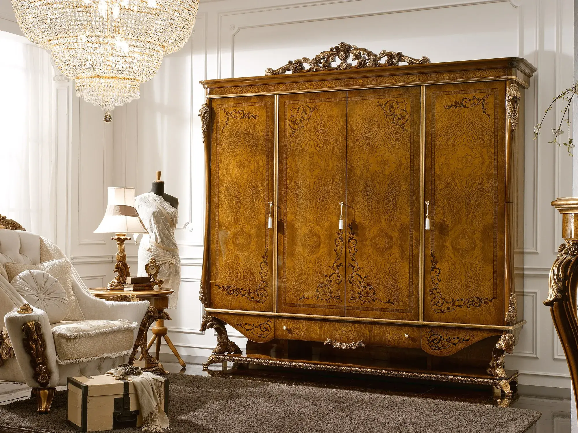 Dolcevita Italienischer Kleiderschrank