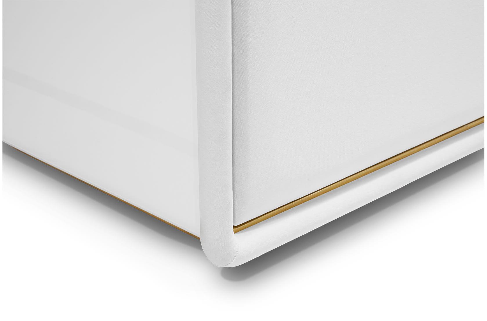 Candy Coated Twin Kommode