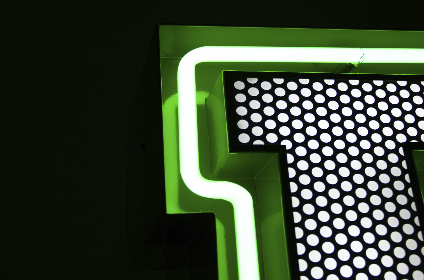 Timeless Buchstabe T