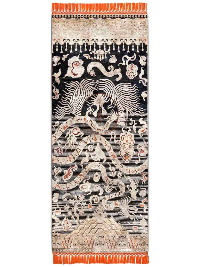 Dragon Copper Orange auf Schwarz mit feinen Linien Teppich | Größe: 160 x 365 cm