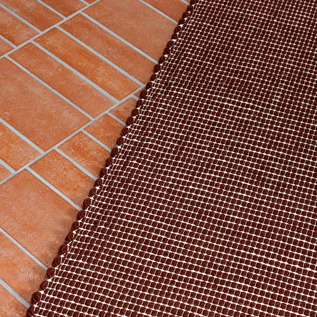 Frame Brick Teppich | Größe: 200 x 300 cm